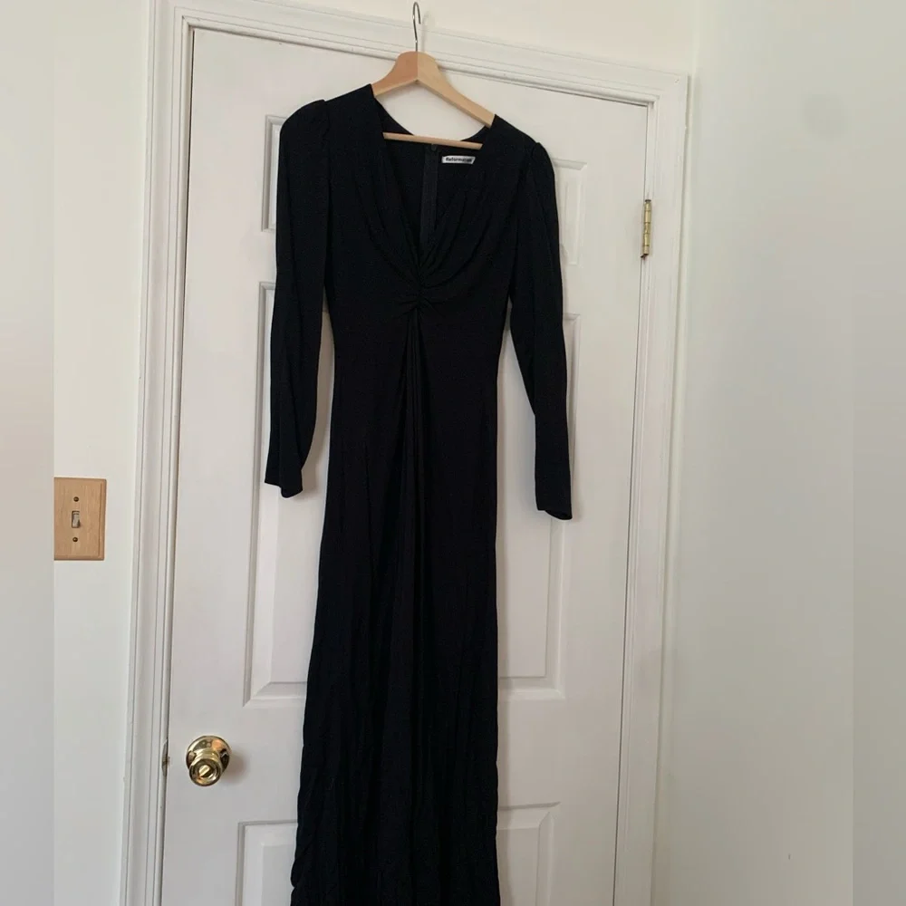 Reformation Gatsby Dress in Black - Picture 4 of 5